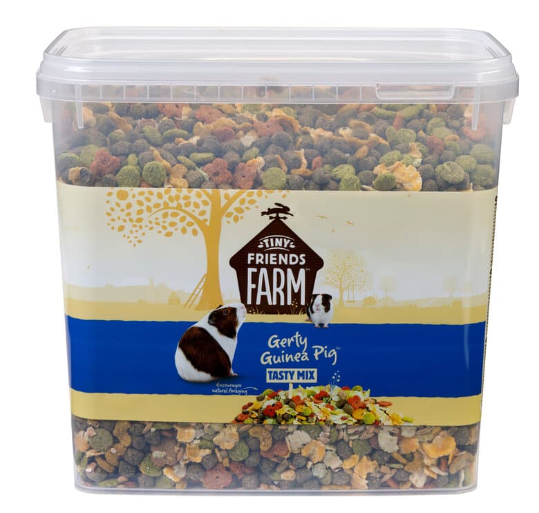 Seau plastique transparent de 4,5kg d'aliment complet pour cochon d'Inde Tiny Friends Farm Gerty Guinea Pig Tasty Mix