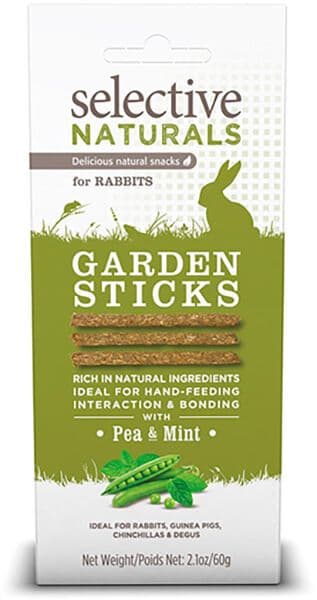Paquet de 60 g de friandises en bâtonnets Supreme Selective Naturals Garden Sticks au pois et à la menthe.