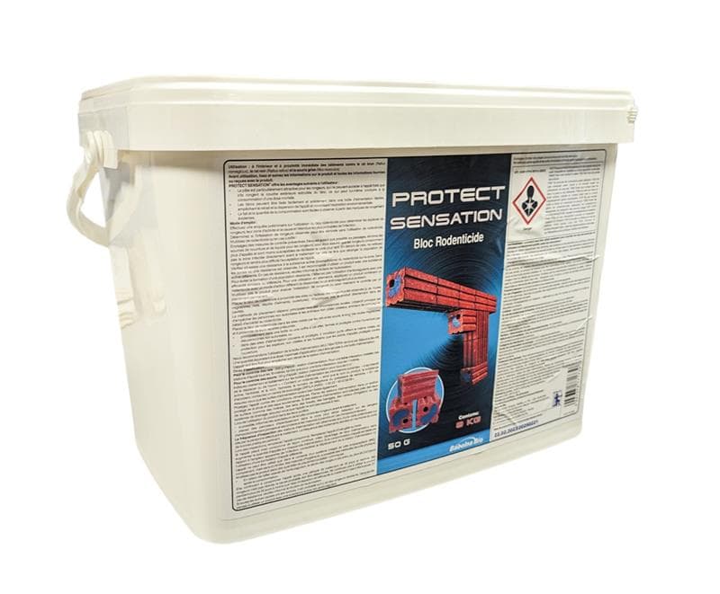 Seau de 8 kg de PROTECT SENSATION, appât raticide et souricide 2-en-1 combinant bloc paraffiné et pâte fraîche au centre.