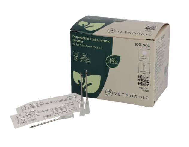 Boîte de 100 aiguilles hypodermiques VetNordic 16G blanches 40mm, biseau court pour gros animaux.