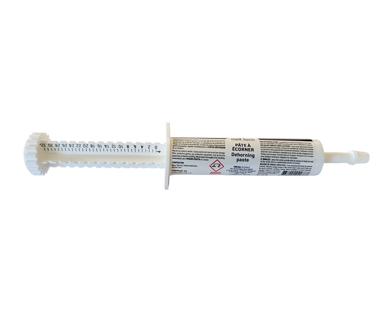 Seringue de pâte à écorner pour veaux – produit caustique pour empêcher la pousse des cornes dès les premiers jours de vie.