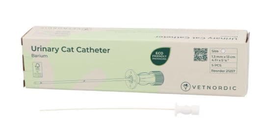 Boîte de 5 cathéters urinaires blancs 4 Fr pour chat Vetnordic, 13 cm, radio-opaques au baryum avec plaque de fixation souple.