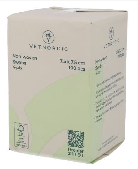 Compresse non tissée 7,5x7,5 cm 4 plis viscose polyester paquet de 100.