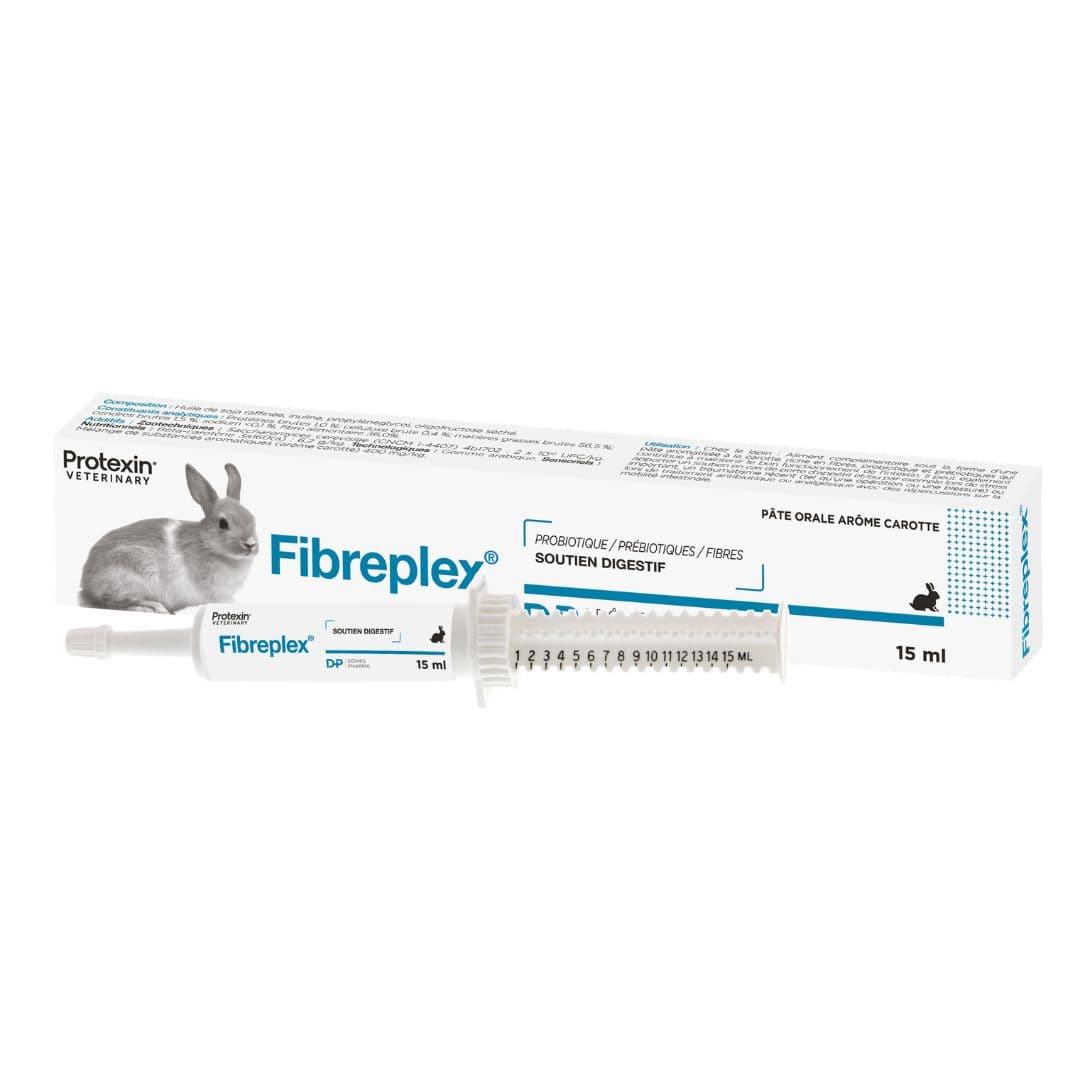 Boîte et seringue de 15 ml de Fibreplex TVM, pâte digestive riche en fibres et probiotiques pour lapin, arôme carotte.