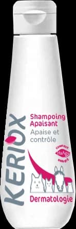 Flacon de 200 ml de shampoing apaisant dermatologique Keriox pour chien, chat et cheval.