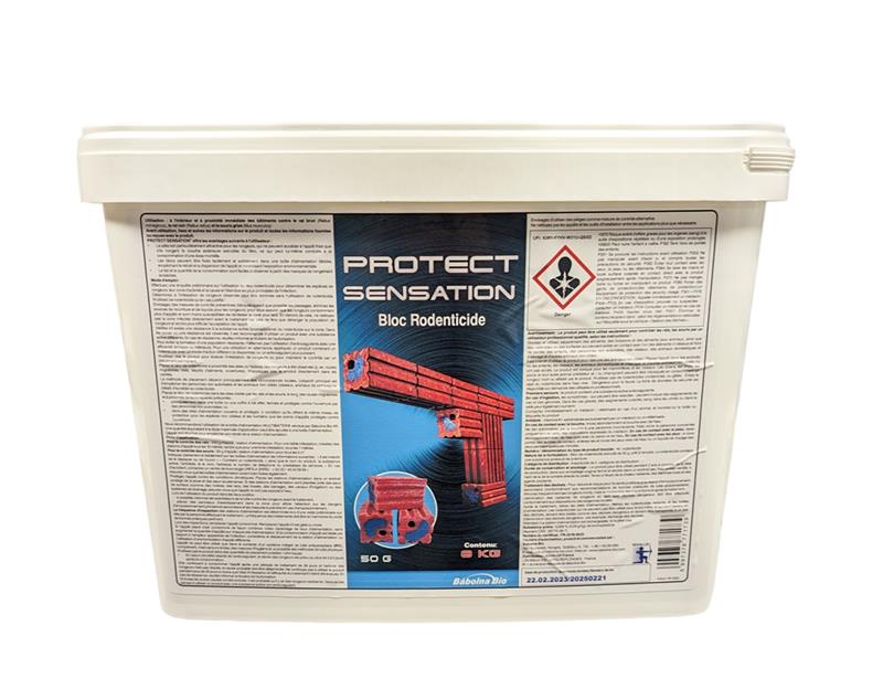 Seau de 8 kg de PROTECT SENSATION, appât raticide et souricide 2-en-1 combinant bloc paraffiné et pâte fraîche au centre.