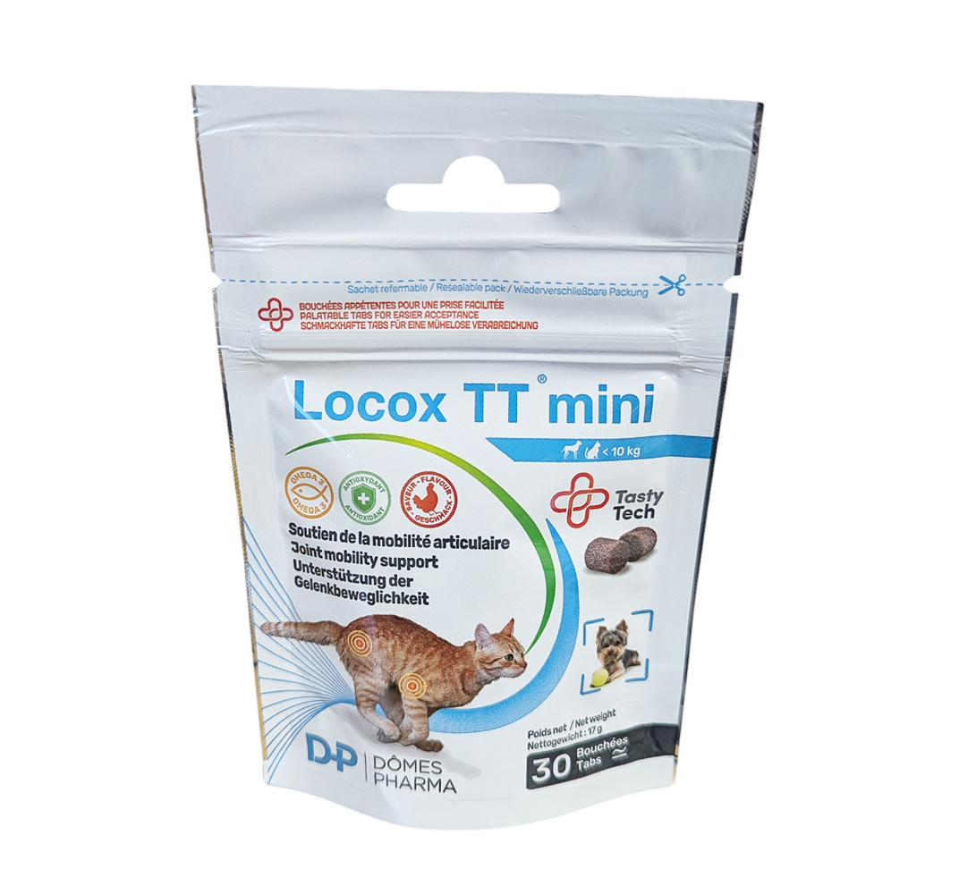 Sachet de bouchées Locox TT’ Mini TVM pour chats et petits chiens, montrant un chat assis à côté de bouchées appétentes destinées au soutien articulaire et à la mobilité.