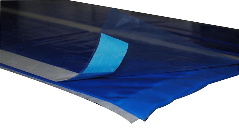 Tapis pelable désinfectant bleu 1800 x 1170 mm biocide pour salle blanche.