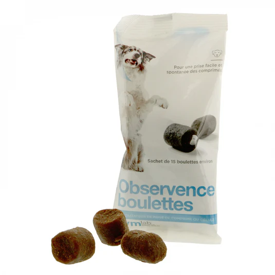 Sachet d’Observence Boulettes TVM pour chiens, montrant trois boulettes appétentes prêtes à l’emploi, destinées à faciliter l’administration de comprimés.