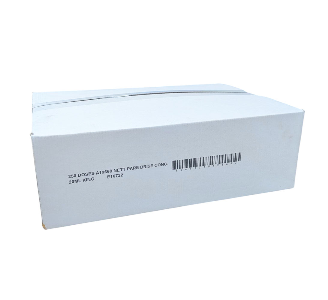 Carton de 250 dosettes concentrées de 20ml de nettoyant pare-brise et vitres KING pour usage professionnel.