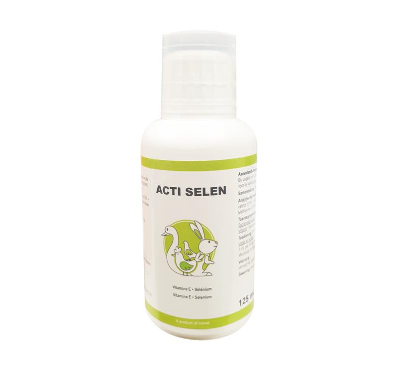 Flacon de 125 ml d'ACTI SELEN, complément riche en vitamine E et sélénium pour la croissance et la reproduction des volailles, lapins et bétail.