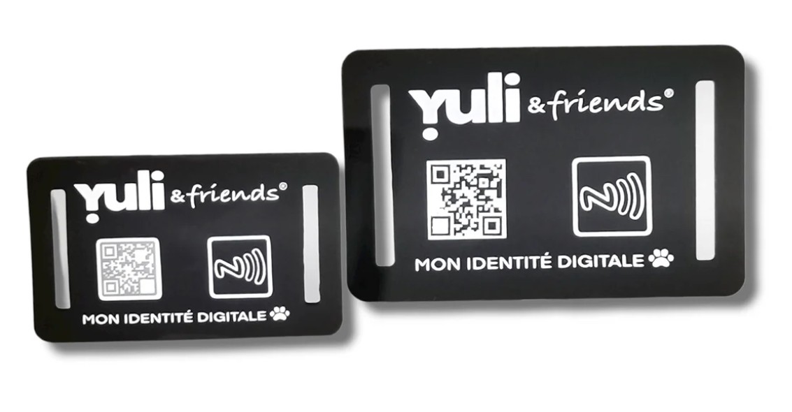Plaque identification silicone noir Yuli taille S pour chat et petit chien connectée NFC QR code