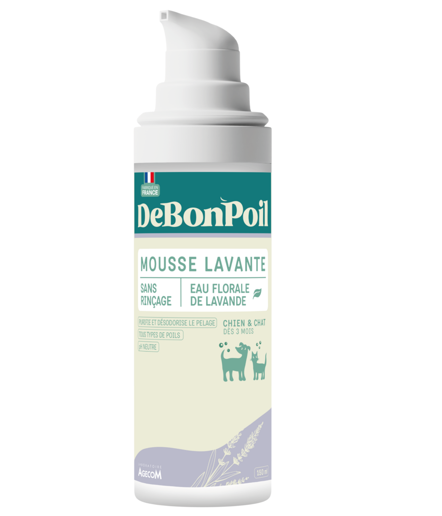 Flacon pompe blanc de 150 ml de Mousse Lavante Sans Rinçage DeBonPoil pour chien et chat à l'eau florale de lavande fabriqué en France.