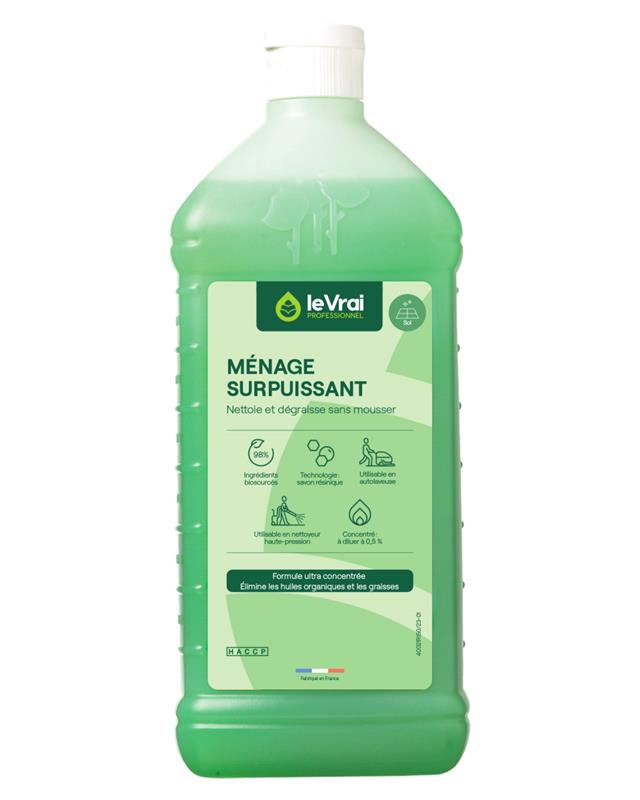 Flacon transparent d'un litre de détergent dégraissant Ménage Surpuissant Le Vrai Professionnel au liquide vert et étiquette verte.